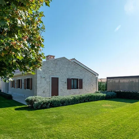 Efa Guest house