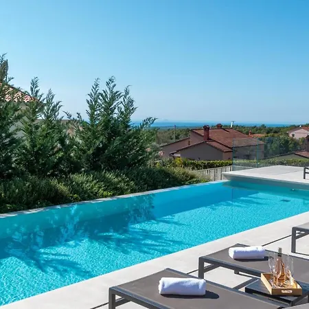 Efa By Pensjonat Višnjan