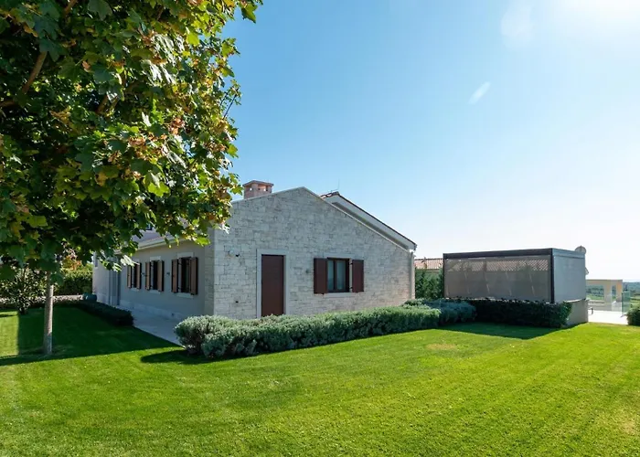 Efa By 게스트하우스